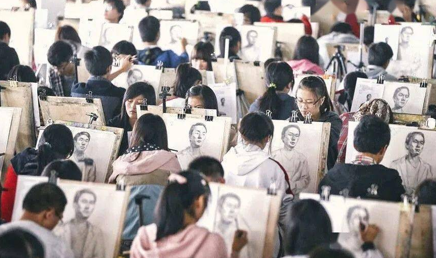 邯郸高考美术培训：艺考增加考生竞争力